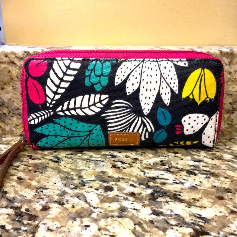 Fossil Full Sized Zip Wallet